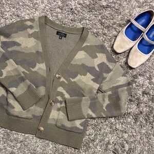 Lucky Brand Women's Green Camouflage Cardigan